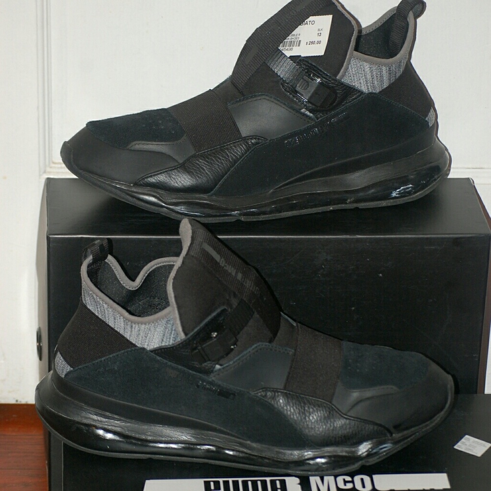 Basketball shoes